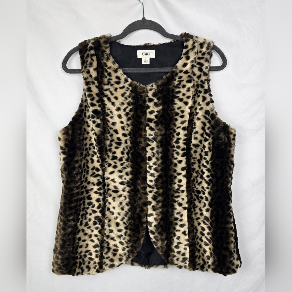 Cato Faux Fur Cheetah Vest Artsy Elegant Sleeveless Cardigan Coat sz L